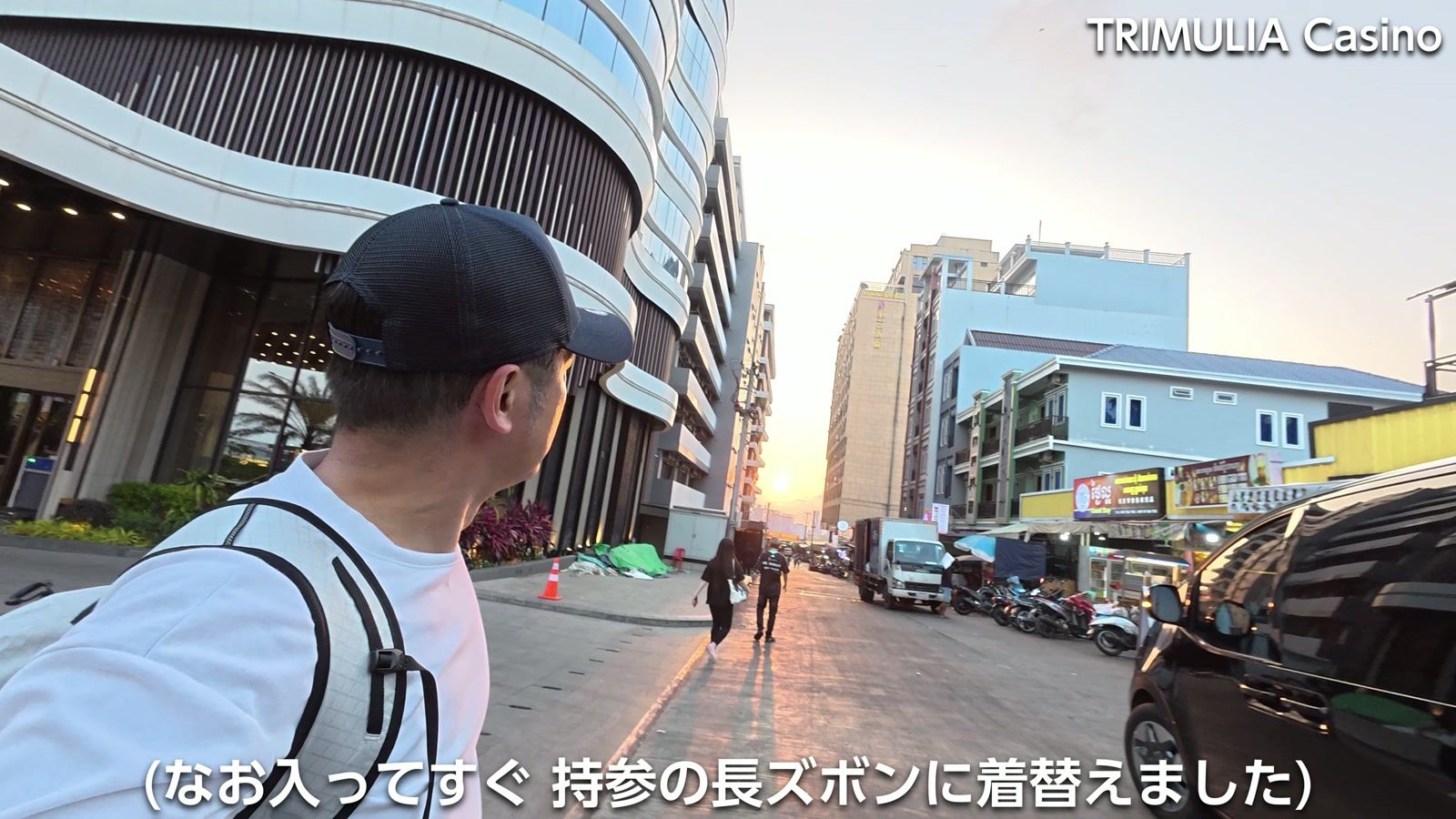 TRIMULIA Casino の卓。1卓のみ立っていた卓で、ちょうど9人目が抜けたところに座らせてもらった。レートは $1/2