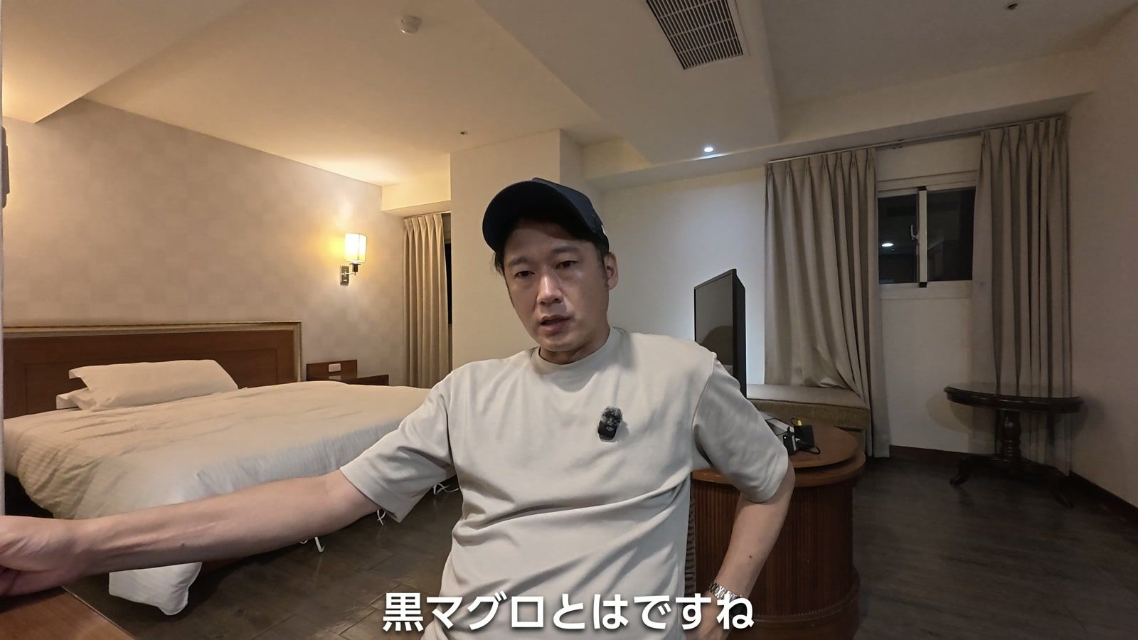 大鵬湾大飯店の部屋。大きいベッドに変えてもらった